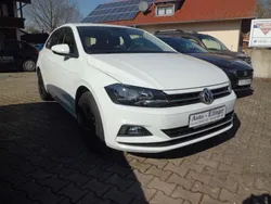 Weiß Gebraucht 2020 VW Polo Comfortline Limousine | 12.690 € (Guter Preis)