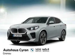 (blau) m brooklyn grau metallic Gebraucht 2024 BMW iX2 M Sport SUV | 54.990 € (Fairer Preis)