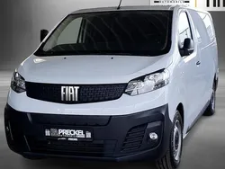 Weiß Gebraucht 2023 Fiat e-Scudo Van / Kleinbus | 23.205 €