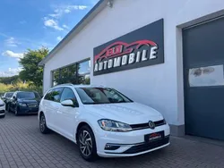 Weiß Gebraucht 2017 VW Golf VII Sound Kombi | 11.400 € (Fairer Preis)
