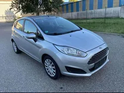 Silber Gebraucht 2016 Ford Fiesta Kleinwagen | 4.000 € (Guter Preis)