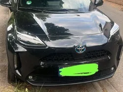 Schwarz Gebraucht 2023 Toyota Yaris Cross Comfort SUV | 21.900 € (Guter Preis)