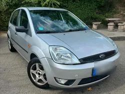 Silber Gebraucht 2004 Ford Fiesta Kleinwagen | 799 € (Guter Preis)