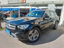 Schwarz Gebraucht 2021 Mercedes GLC300e SUV | 30.900 € (Superpreis)