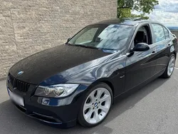 Schwarz Gebraucht 2005 BMW 330 Limousine | 12.000 € (Etwas zu teuer)