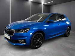 Raceblau metallic Gebraucht 2024 Skoda Fabia Style Limousine | 19.990 € (Guter Preis)