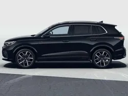 Deep black perleffekt Neu 2025 VW Tiguan R-line SUV | 49.600 € (Superpreis)