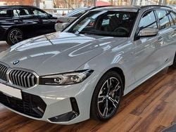 Grau Gebraucht 2024 BMW 330 M Sport Limousine | 40.998 € (Superpreis)