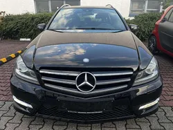 Schwarz/baltic black Gebraucht 2013 Mercedes C250 AMG Kombi | 19.990 € (Etwas zu teuer)