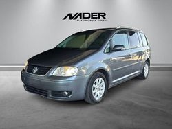 Grau Gebraucht 2005 VW Touran Highline Van / Kleinbus | 2.990 € (Fairer Preis)