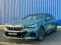 Grün Gebraucht 2024 BMW i5 M Sport Limousine | 63.990 €