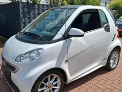Weiß Gebraucht 2013 Smart ForTwo Coupé Passion Kleinwagen | 3.950 € (Fairer Preis)