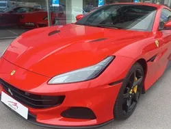 Rot Gebraucht 2022 Ferrari Portofino Cabrio | 238.900 € (Guter Preis)