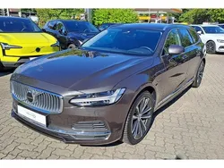 Grau Gebraucht 2022 Volvo V90 Inscription Kombi | 38.890 € (Guter Preis)