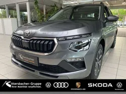 Graphitegrau metallic Neu 2025 Skoda Kamiq Tour SUV | 31.990 € (Teuer)