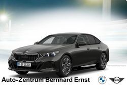 Schwarz Neu 2025 BMW 530e M Sport Limousine | 65.490 € (Guter Preis)