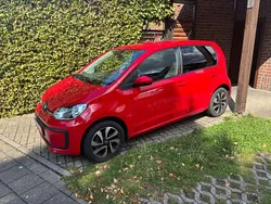 Rot Gebraucht 2022 VW up! Active Kleinwagen | 13.400 € (Fairer Preis)