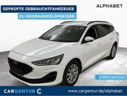 Weiß Gebraucht 2022 Ford Focus Cool & Connect Limousine | 10.407 € (Guter Preis)
