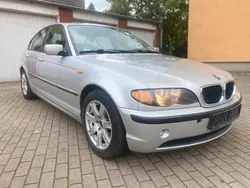 Schwarz Gebraucht 2003 BMW 316 Limousine | 1.800 €