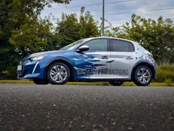 Silber Gebraucht 2021 Peugeot e-208 Allure Kleinwagen | 17.450 € (Etwas zu teuer)