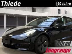 Solid black Gebraucht 2021 Tesla Model 3 Limousine | 25.300 € (Guter Preis)