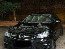 Schwarz Gebraucht 2011 Mercedes C63 AMG AMG Coupé | 38.000 €