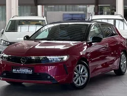 Chili rot/kardio rot Gebraucht 2023 Opel Astra Elegance Limousine | 23.990 € (Fairer Preis)