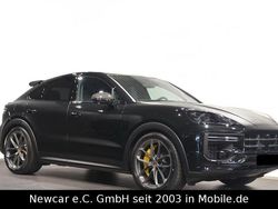 0e chromitschwarzmetallic Gebraucht 2025 Porsche Cayenne Turbo E-Hybrid SUV | 229.658 € (Teuer)