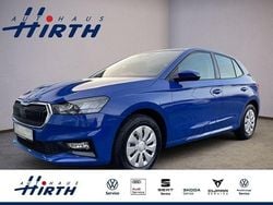 Blau Neu 2025 Skoda Fabia Selection Limousine | 19.874 € (Guter Preis)