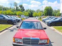 Rot Gebraucht 1987 Mercedes 190 Limousine | 14.900 €