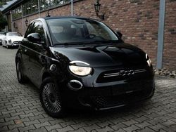 Schwarz Gebraucht 2023 Fiat 500C Cabrio | 21.900 € (Fairer Preis)