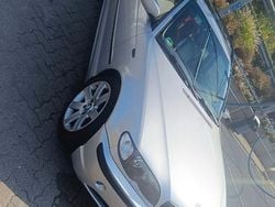 Silber Gebraucht 2002 BMW 325 Sport Line Kombi | 2.800 € (Superpreis)