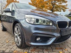 Grau Gebraucht 2016 BMW 220 Advantage Kombi | 10.900 € (Superpreis)