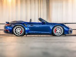 Blau Gebraucht 2022 Porsche 992 Cabrio | 212.000 € (Guter Preis)