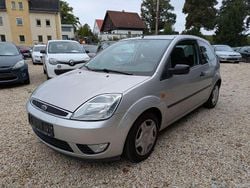 Silber Gebraucht 2005 Ford Fiesta Ghia Kleinwagen | 1.890 € (Fairer Preis)