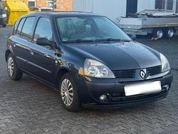 Schwarz Gebraucht 2008 Renault Clio II Kleinwagen | 1.400 € (Guter Preis)