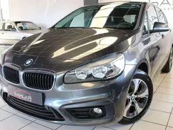Grau Gebraucht 2016 BMW 220 Advantage Van / Kleinbus | 11.999 € (Fairer Preis)