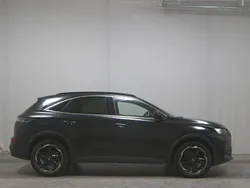 Lackierung schwarz perla nera/ Gebraucht 2021 DS Automobiles DS7 Crossback Performance Line Plus SUV | 19.980 € (Fairer Preis)