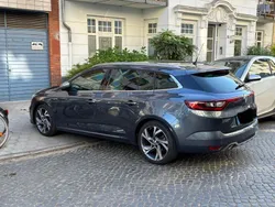 Grau Gebraucht 2017 Renault Mégane GrandTour GT Kombi | 11.200 € (Guter Preis)