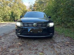 Schwarz Gebraucht 2019 VW Tiguan SUV | 25.000 € (Fairer Preis)