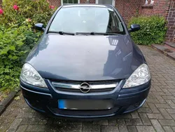 Blau Gebraucht 2006 Opel Corsa Kleinwagen | 2.100 € (Fairer Preis)