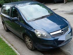Blau Gebraucht 2012 Opel Zafira Family Van / Kleinbus | 4.400 € (Fairer Preis)