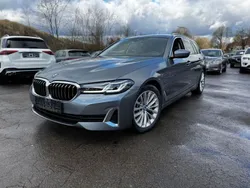 Blau Gebraucht 2022 BMW 520 Luxury Line Kombi | 30.900 € (Guter Preis)