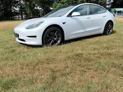 Weiß Gebraucht 2021 Tesla Model 3 Performance Limousine | 25.490 € (Fairer Preis)