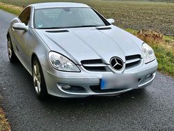 Silber Gebraucht 2007 Mercedes 190 Limousine | 7.300 €