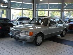 Silber Gebraucht 1982 Mercedes 280 SE Limousine | 14.900 €