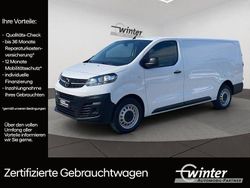 Weiss Gebraucht 2024 Opel Vivaro Van | 25.990 € (Guter Preis)
