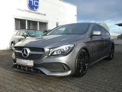 Grau Gebraucht 2019 Mercedes CLA180 Shooting Brake AMG line Kombi | 22.990 € (Fairer Preis)