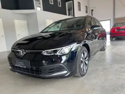Schwarz Gebraucht 2023 VW Golf VIII Life Kombi | 23.950 € (Fairer Preis)