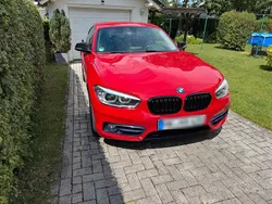 Rot Gebraucht 2015 BMW 118 Kleinwagen | 10.499 €